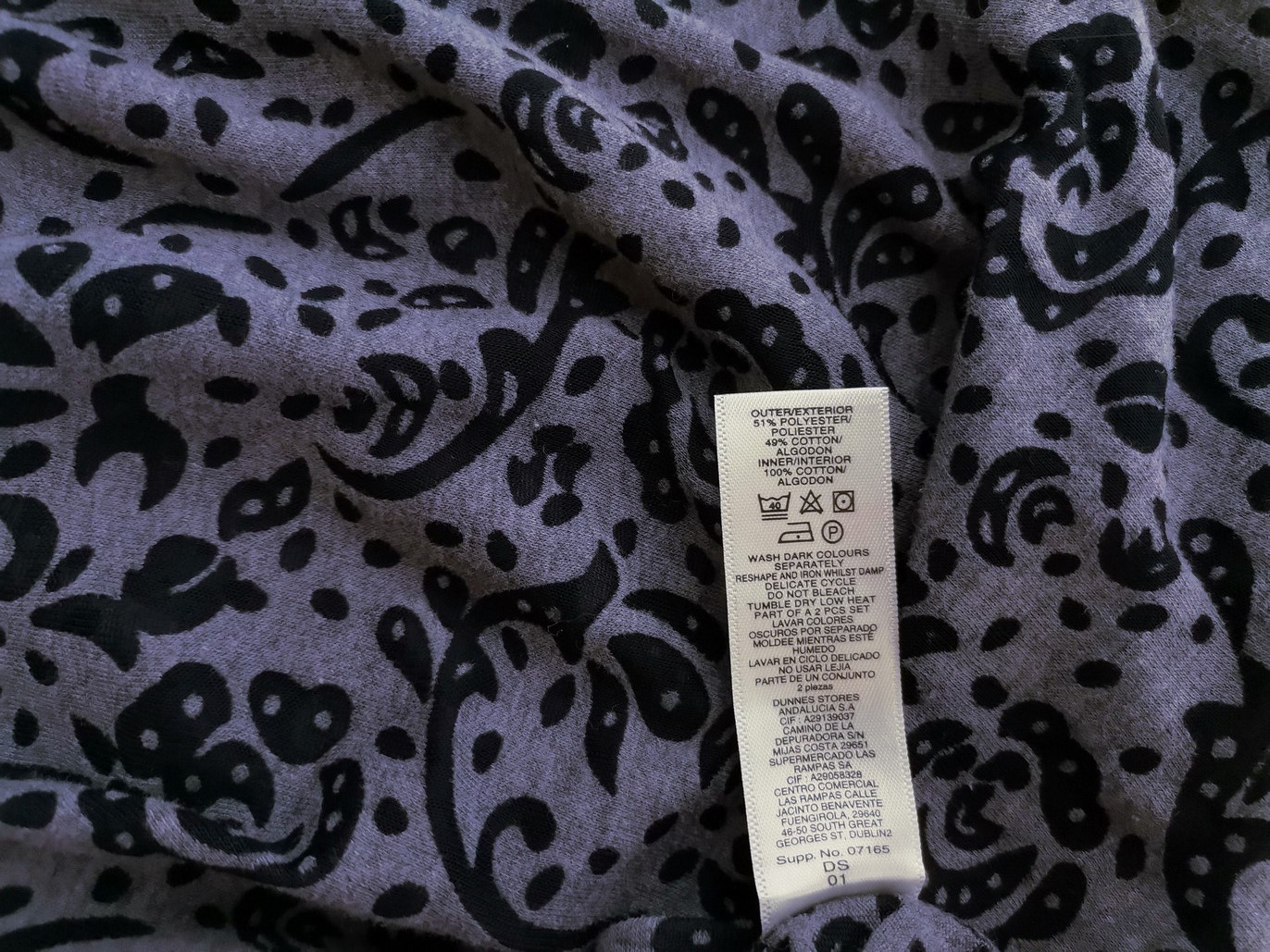 IMG_20211203_112858.jpg Dunnes stores Rozmiar 14 (42) Kolor Granatowy Paisley Okrągły dekolt Bluzka Popover Guziki Długi rękaw