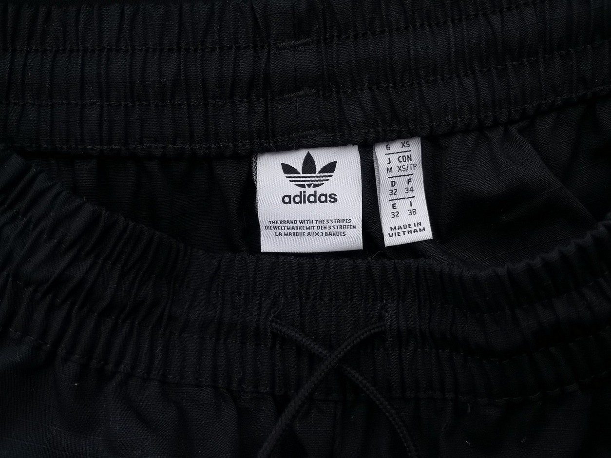 IMG_20211203_114858.jpg Adidas Rozmiar XS Kolor Granatowy Spodnie Eleganckie Materiał Bawełna 100%