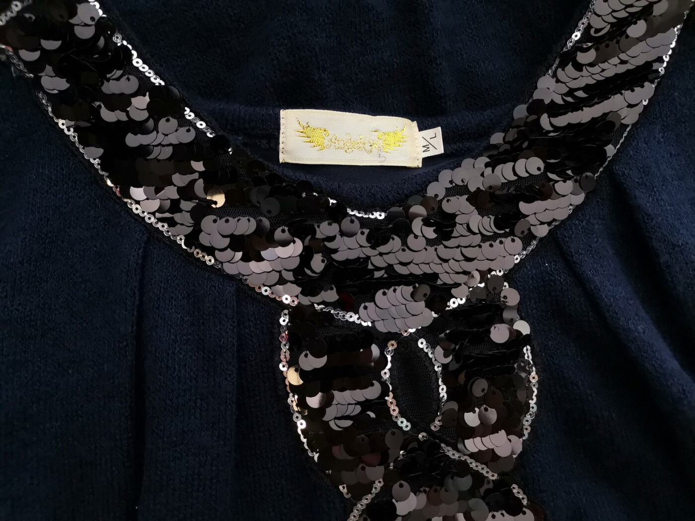 ANGEL EYE Rozmiar M/L Kolor Granatowy Okrągły dekolt Sukienka Sheath Bezrękawnik Do Kolan ANGEL EYE Rozmiar M/L Kolor Granatowy Okrągły dekolt Sukienka Sheath Bezrękawnik Do Kolan