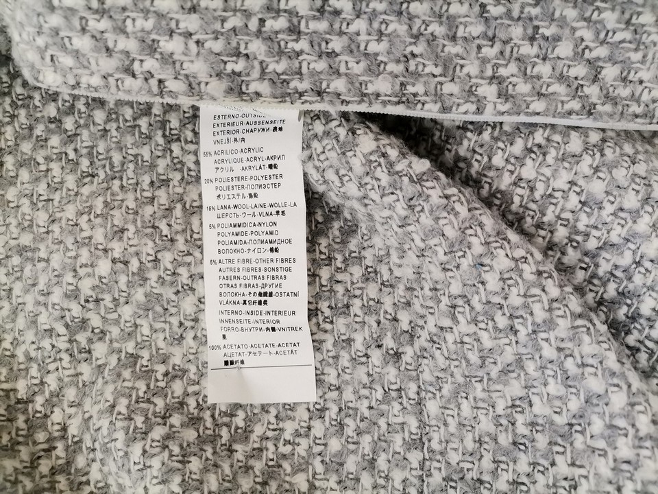 Stile Benetton Rozmiar S Kolor Szary Okrągły dekolt Sukienka Sweterkowa Krótki rękaw Krótka Materiał Akryl Stile Benetton Rozmiar S Kolor Szary Okrągły dekolt Sukienka Sweterkowa Krótki rękaw Krótka Materiał Akryl