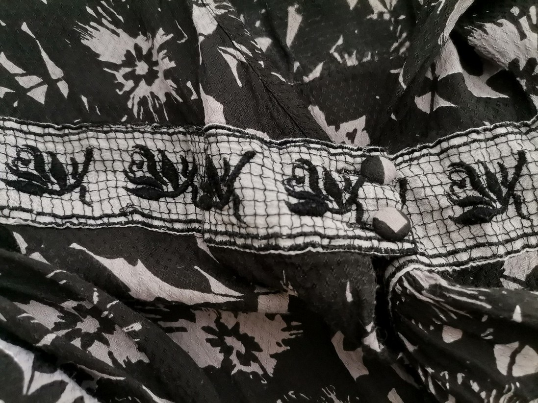 Noa noa Rozmiar L Kolor Czarny W serek Sukienka Zawijana Krótki rękaw Midi Noa noa Rozmiar L Kolor Czarny W serek Sukienka Zawijana Krótki rękaw Midi