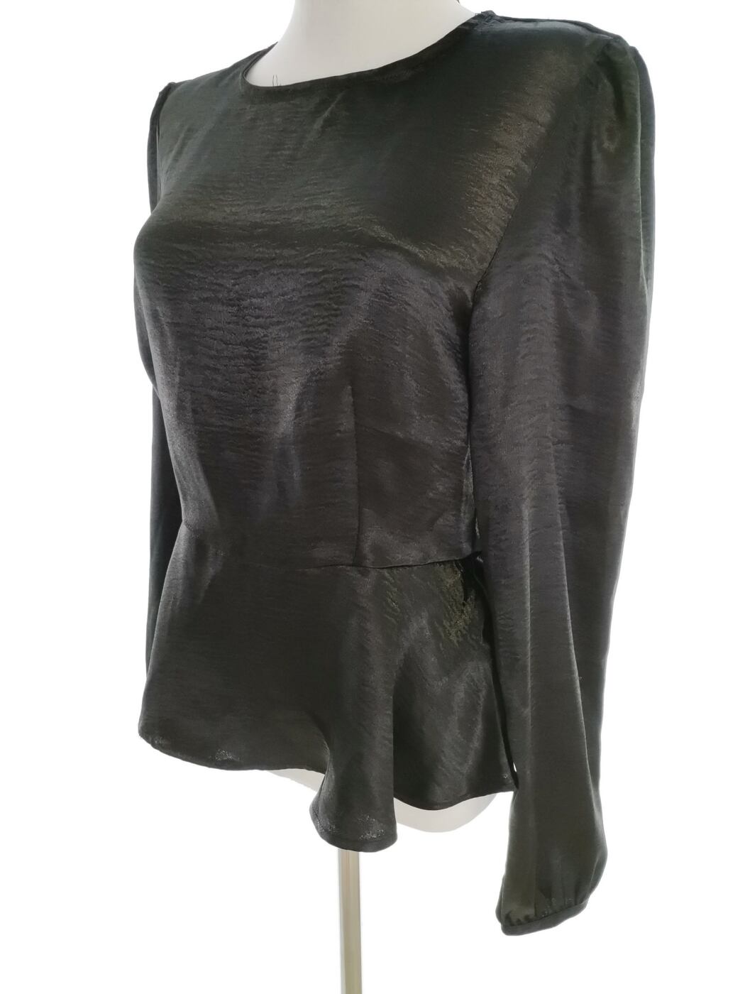 IMG_20211213_114823.jpg Gina Tricot Rozmiar 36 Kolor Czarny Crew Neck Bluzka Peplum Długi rękaw