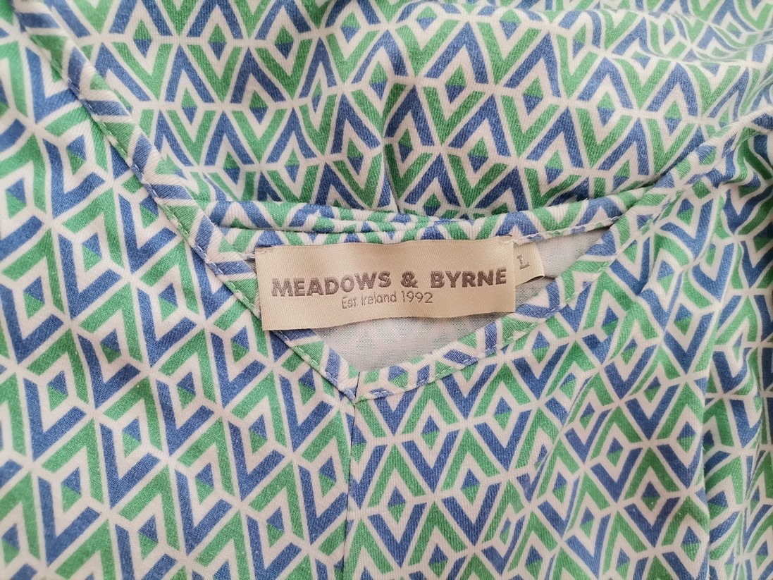 Rozmiar L Kolor Zielony W serek Sukienka Sheath Rękaw 3/4 Midi Materiał Wiskoza Rozmiar L Kolor Zielony W serek Sukienka Sheath Rękaw 3/4 Midi Materiał Wiskoza