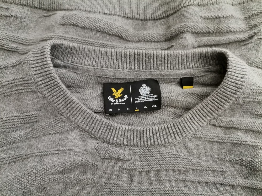 IMG_20211228_113902.jpg Lyle & Scott Rozmiar L Kolor Szary Męski Sweter Długi rękaw Materiał Bawełna 100%