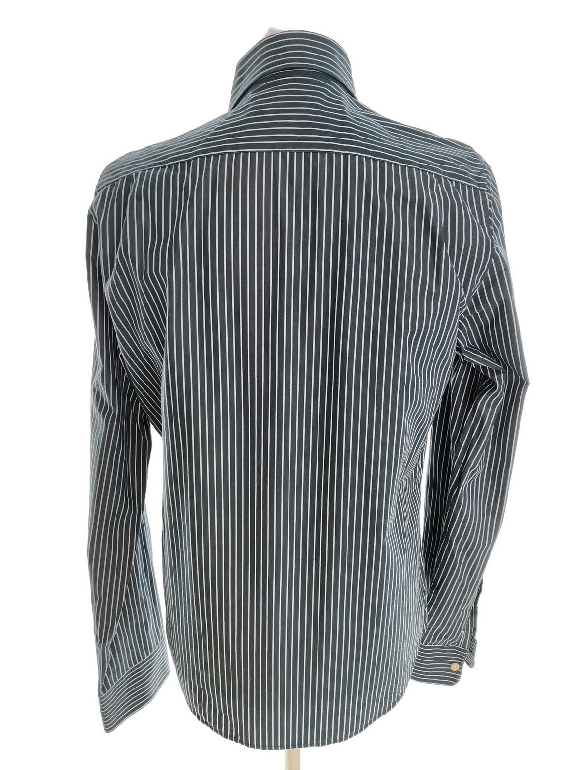 IMG_20220103_133119.jpg ABERCROMBIE & FITCH Rozmiar L Kolor Niebieski Pasy Kołnierz Męska Koszula Casual Długi rękaw Materiał Bawełna 100%
