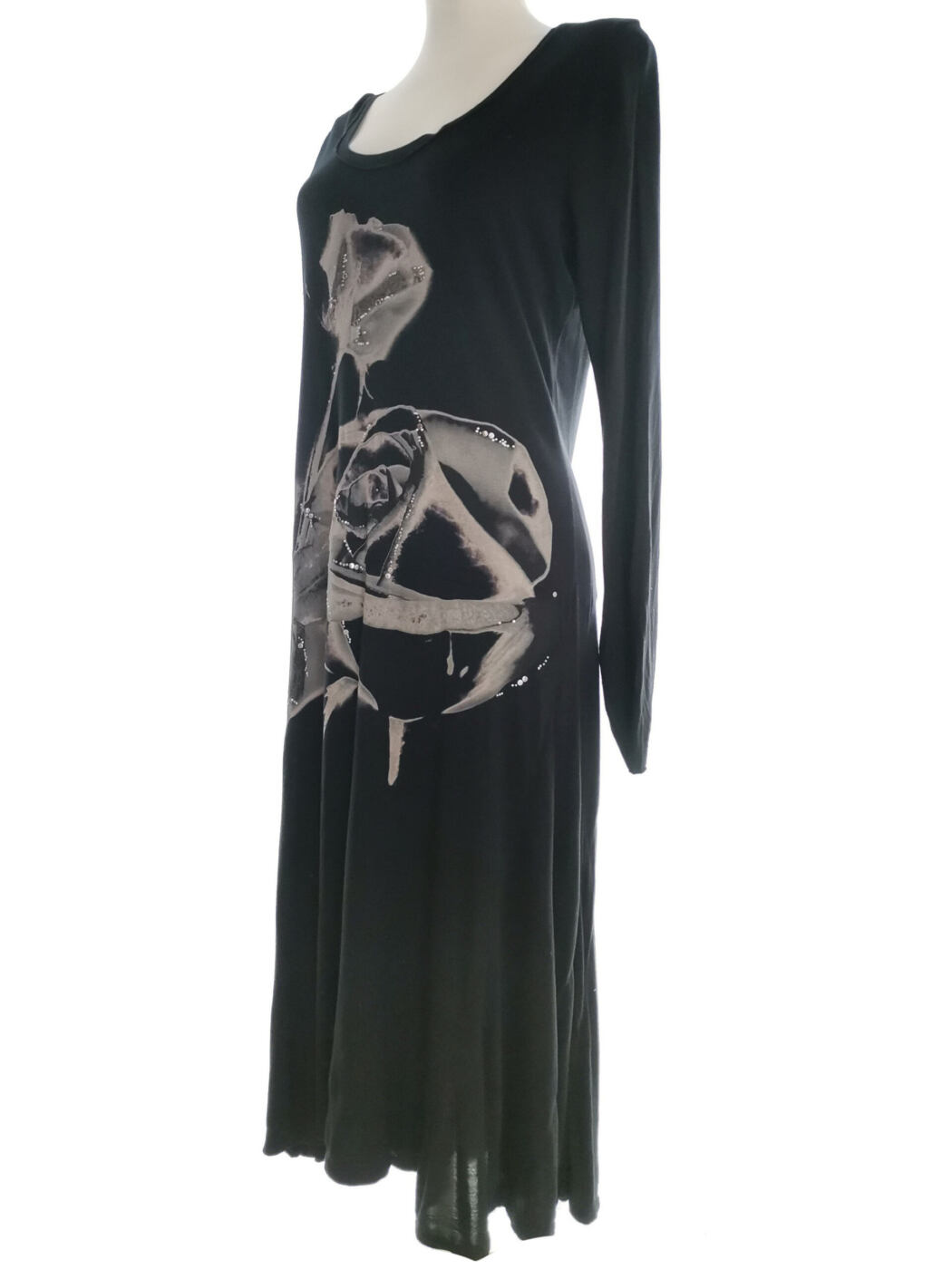 River island Rozmiar 14 (40) Kolor Czarny Okrągły dekolt Sukienka Maxi Długi rękaw Długa Materiał Wiskoza 100% River island Rozmiar 14 (40) Kolor Czarny Okrągły dekolt Sukienka Maxi Długi rękaw Długa Materiał Wiskoza 100%