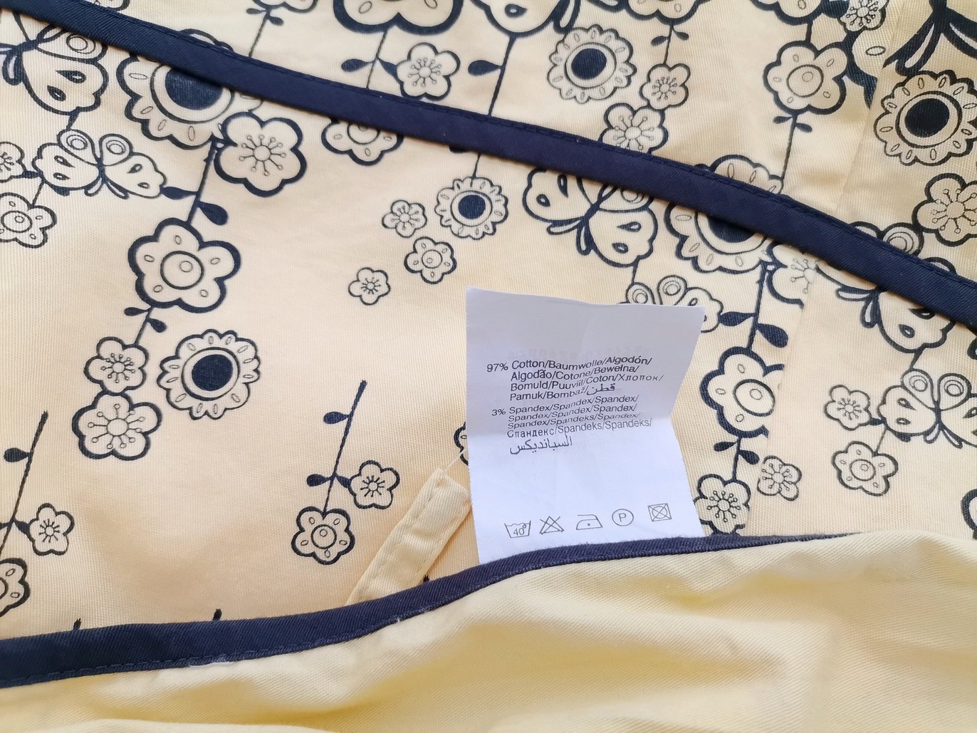 Only Rozmiar M Kolor Żółty Halter Sukienka A-Line Bezrękawnik Do Kolan Materiał Bawełna Only Rozmiar M Kolor Żółty Halter Sukienka A-Line Bezrękawnik Do Kolan Materiał Bawełna
