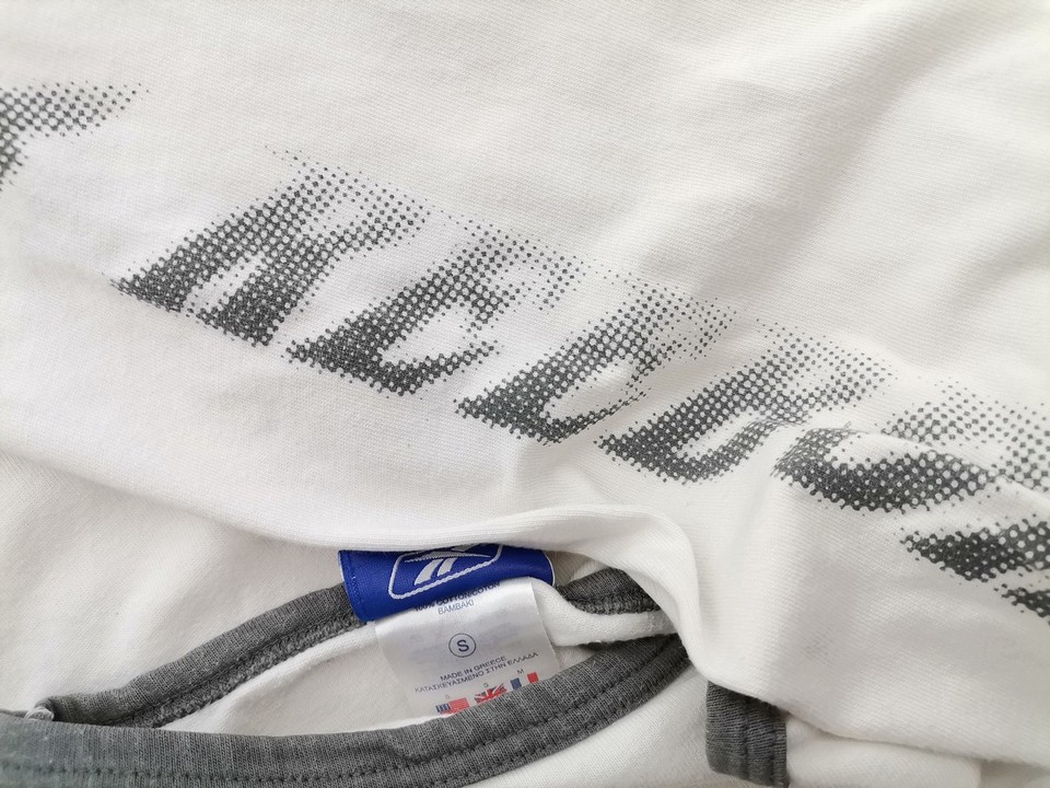 IMG_20220124_141154.jpg Reebok Rozmiar S Kolor Kremowy Okrągły dekolt Bluzka Długi rękaw Materiał Bawełna 100%
