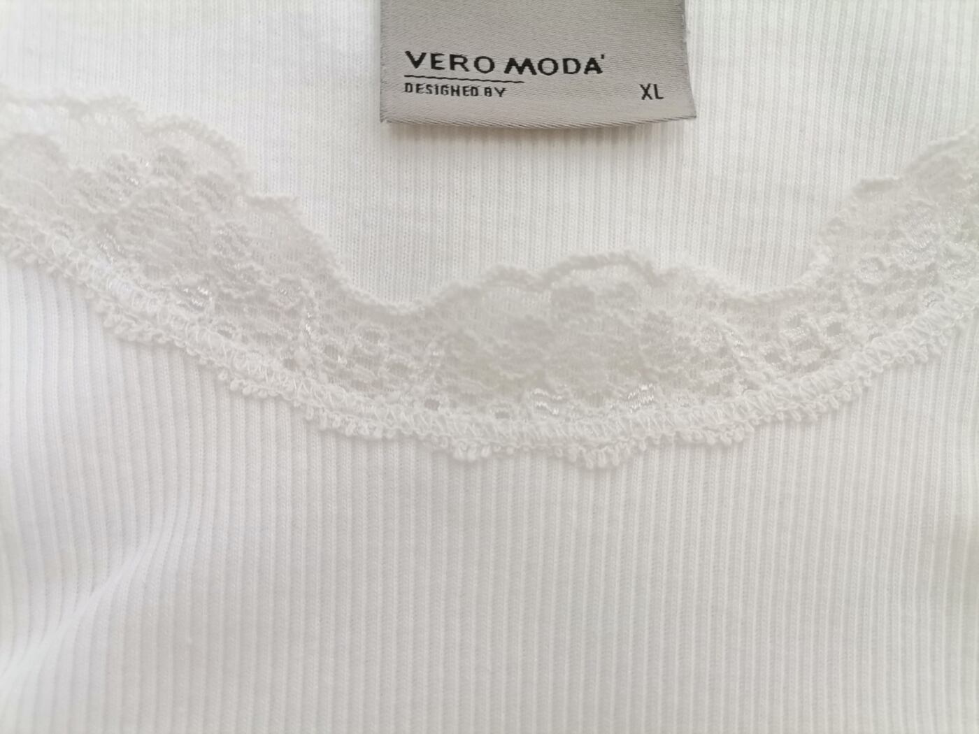 Vero moda Rozmiar XL Kolor Biały Okrągły dekolt Bluzka Długi rękaw Materiał Bawełna 100%