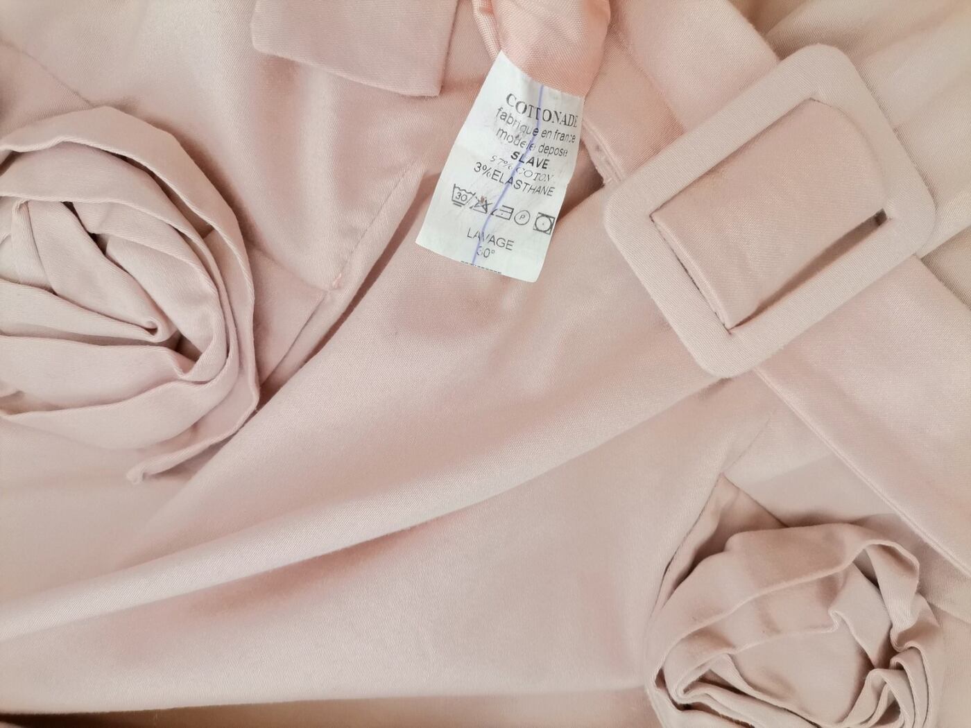 COTTONADE Paris Rozmiar 44 Kolor Pudrowy Róż Odkryte Ramiona Suknia Balowa Sukienka Wieczorowa Bezrękawnik Do Kolan Materiał Bawełna COTTONADE Paris Rozmiar 44 Kolor Pudrowy Róż Odkryte Ramiona Suknia Balowa Sukienka Wieczorowa Bezrękawnik Do Kolan Materiał Bawełna