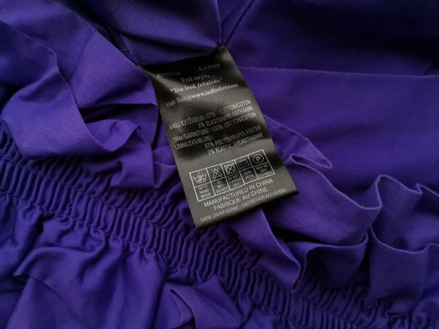 Ted Baker Rozmiar 2 (38) Kolor Fioletowy W serek Suknia Balowa Sukienka Wieczorowa Bezrękawnik Do Kolan Materiał Bawełna Ted Baker Rozmiar 2 (38) Kolor Fioletowy W serek Suknia Balowa Sukienka Wieczorowa Bezrękawnik Do Kolan Materiał Bawełna