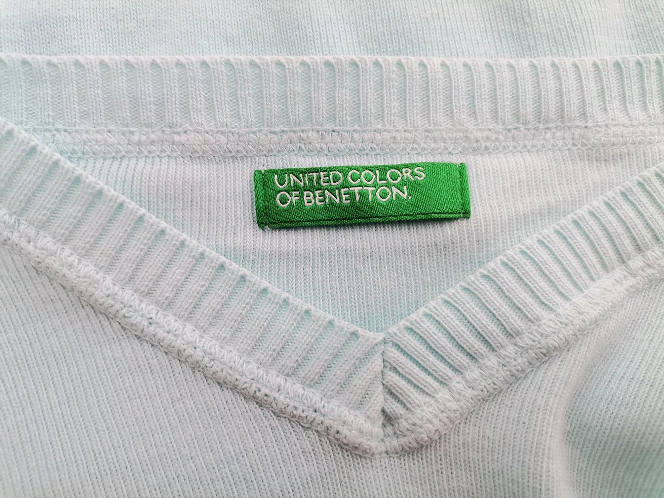 United colors benetton Rozmiar S Kolor Niebieski W serek Sweter Długi rękaw Materiał Bawełna 100% Cienka dzianina