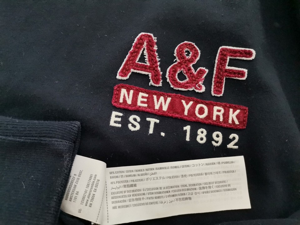 IMG_20220128_115919.jpg ABERCROMBIE & FITCH Rozmiar XS Kolor Granatowy Męski Sweter Długi rękaw Materiał Bawełna