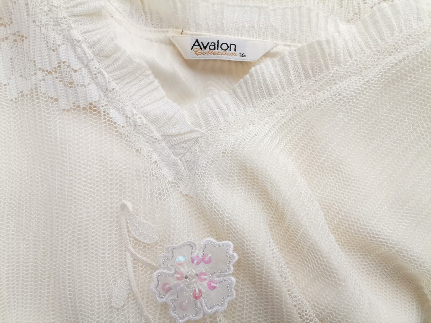 Avalon Collection Rozmiar 16 (44) Kolor Kremowy W serek Bluzka Rękaw 3/4