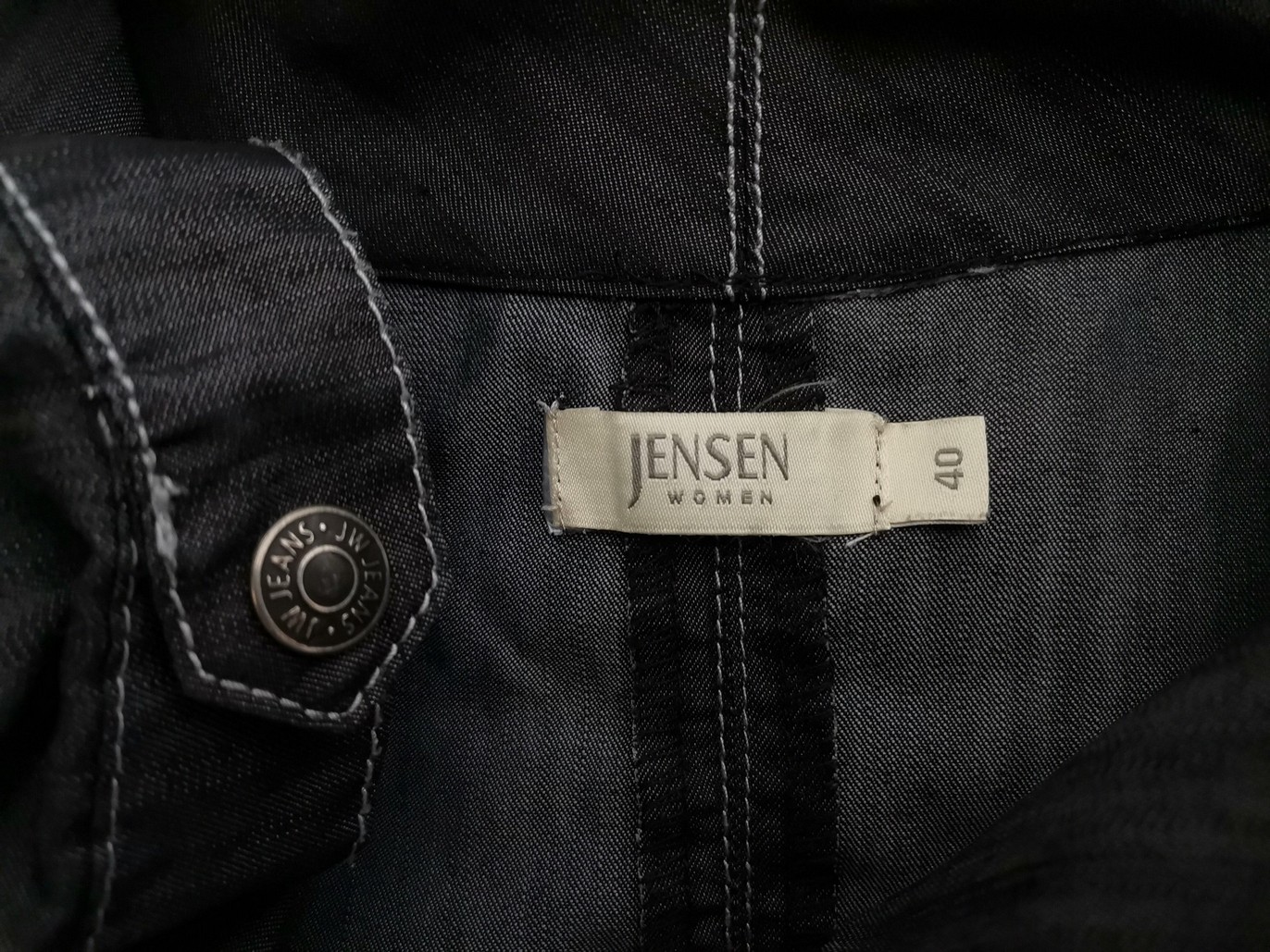 Jensen Rozmiar 40 Kolor Szary Golf Sukienka A-Line Krótki rękaw Do Kolan Materiał Bawełna Jensen Rozmiar 40 Kolor Szary Golf Sukienka A-Line Krótki rękaw Do Kolan Materiał Bawełna