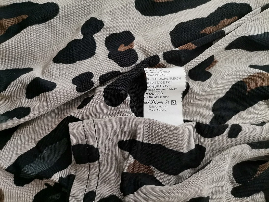 SINEQUANONE Rozmiar 3 (40) Kolor Szary Panterka W serek Sukienka Sheath Długi rękaw Midi Materiał Rayon SINEQUANONE Rozmiar 3 (40) Kolor Szary Panterka W serek Sukienka Sheath Długi rękaw Midi Materiał Rayon