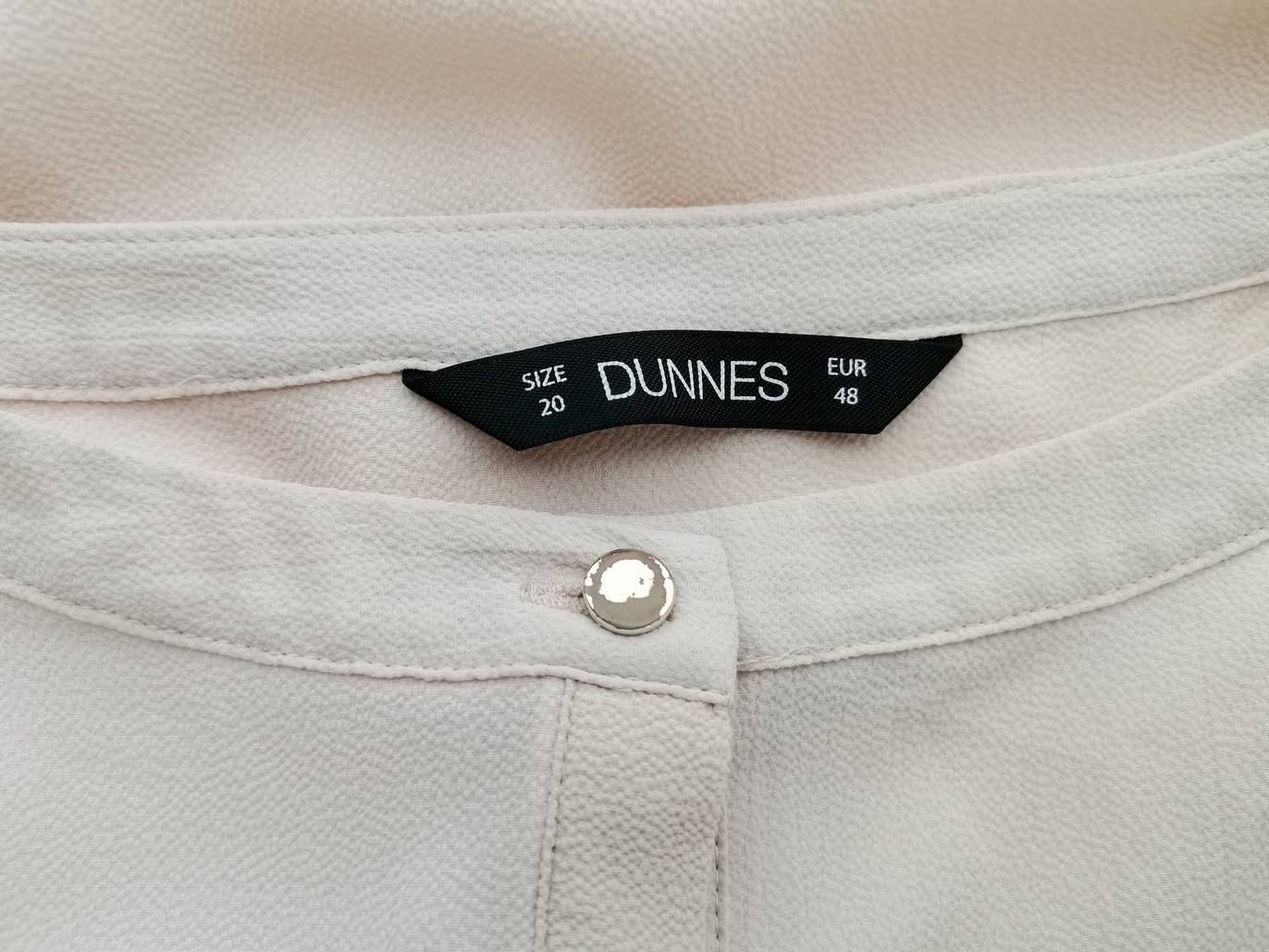 Dunnes Rozmiar 20 (48) Kolor Pudrowy Okrągły dekolt Tunika Bluzka Rękaw 3/4 Dunnes Rozmiar 20 (48) Kolor Pudrowy Okrągły dekolt Tunika Bluzka Rękaw 3/4