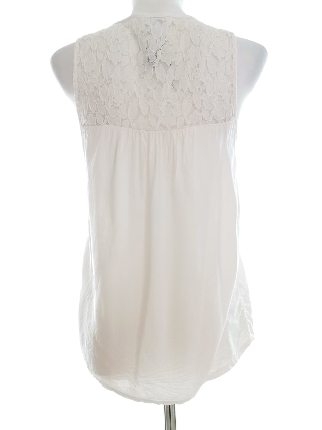 IMG_20220214_135336.jpg Vero moda Rozmiar S Kolor Biały Crew Neck Bluzka Bezrękawnik Materiał Wiskoza 100%