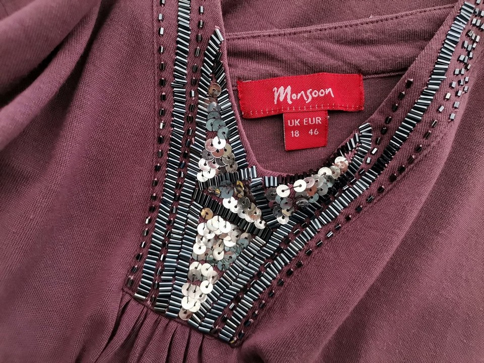 Monsoon Rozmiar 18 (46) Kolor Fioletowy W serek Tunika Bluzka Krótki rękaw Materiał Modal 100% Monsoon Rozmiar 18 (46) Kolor Fioletowy W serek Tunika Bluzka Krótki rękaw Materiał Modal 100%