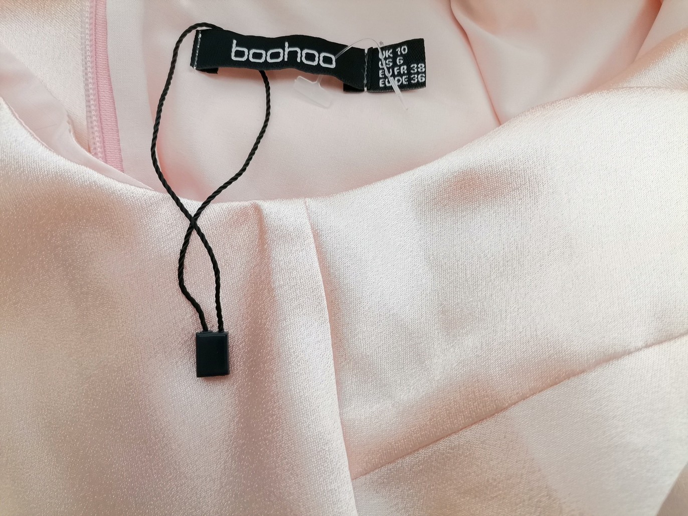 Boohoo Rozmiar 10 (36) Kolor Pudrowy Róż Okrągły dekolt Suknia Balowa Sukienka Wieczorowa Bezrękawnik Długa Boohoo Rozmiar 10 (36) Kolor Pudrowy Róż Okrągły dekolt Suknia Balowa Sukienka Wieczorowa Bezrękawnik Długa