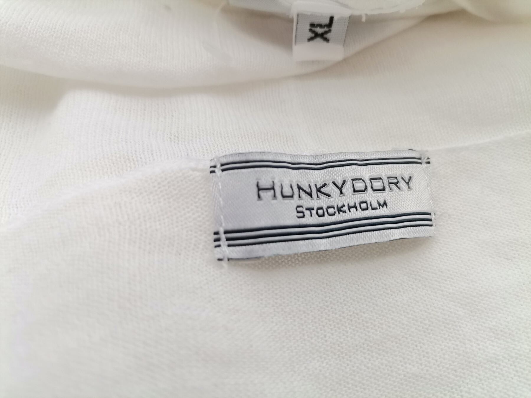 Hunkydory Rozmiar XL Kolor Biały Kołnierz Kardigan Zapinany Długi rękaw Materiał Bawełna 100% Cienka dzianina