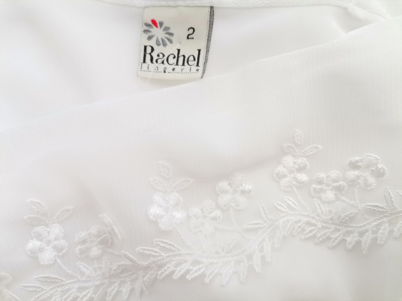 Rachel lingerie Rozmiar 2 (38) Kolor Biały Odkryte Ramiona Sukienka Slip Bezrękawnik Do Kolan Rachel lingerie Rozmiar 2 (38) Kolor Biały Odkryte Ramiona Sukienka Slip Bezrękawnik Do Kolan