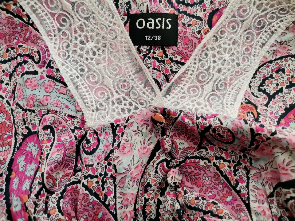 IMG_20220222_114833.jpg Oasis Rozmiar 12 (38) Kolor Różowy Kołnierz Bluzka Peplum Krótki rękaw Materiał Bawełna 100%