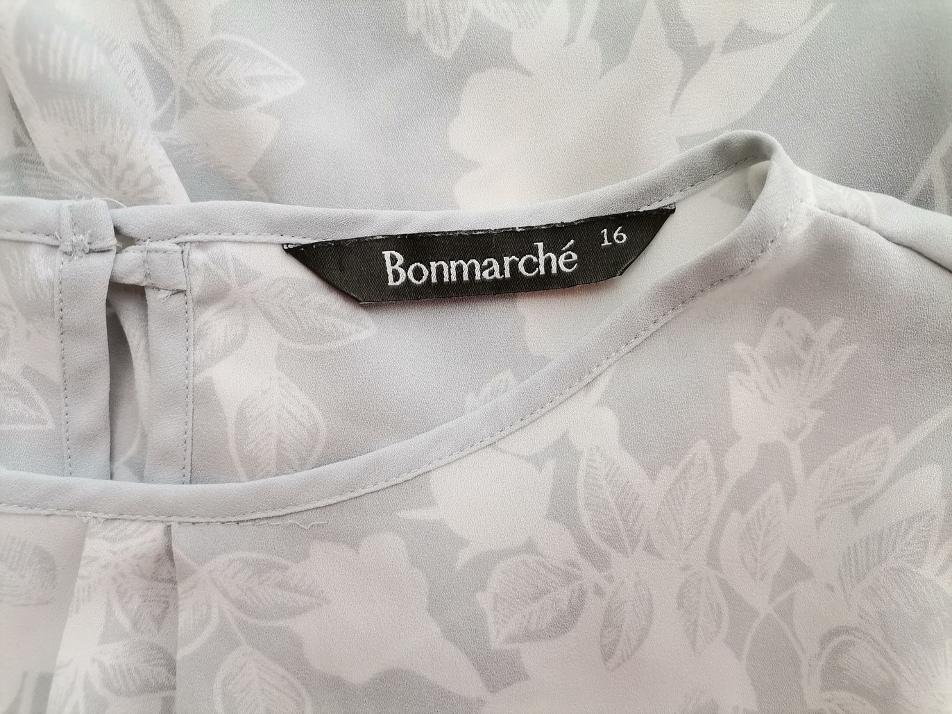 IMG_20220224_123902.jpg BONMARCHE Rozmiar 16 (44) Kolor Szary Okrągły dekolt Bluzka Rękaw 3/4