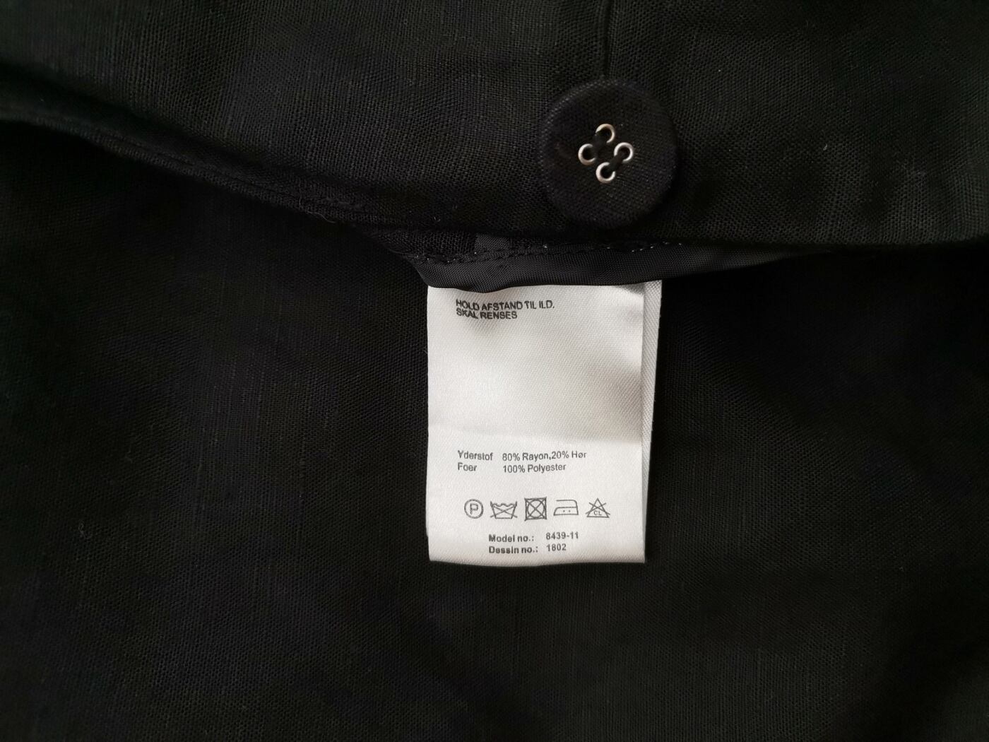 Fransa Rozmiar 40 Kolor Czarny Płaszcz Długi rękaw Materiał Rayon