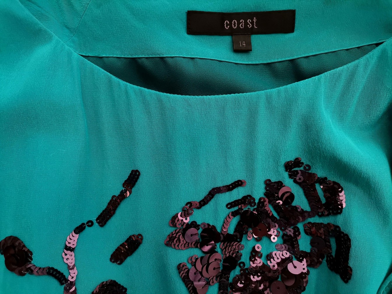 Coast Rozmiar 14 (42) Kolor Niebieski Okrągły dekolt Sukienka Prostokątna Krótki rękaw Do Kolan Materiał Jedwab 100% Coast Rozmiar 14 (42) Kolor Niebieski Okrągły dekolt Sukienka Prostokątna Krótki rękaw Do Kolan Materiał Jedwab 100%