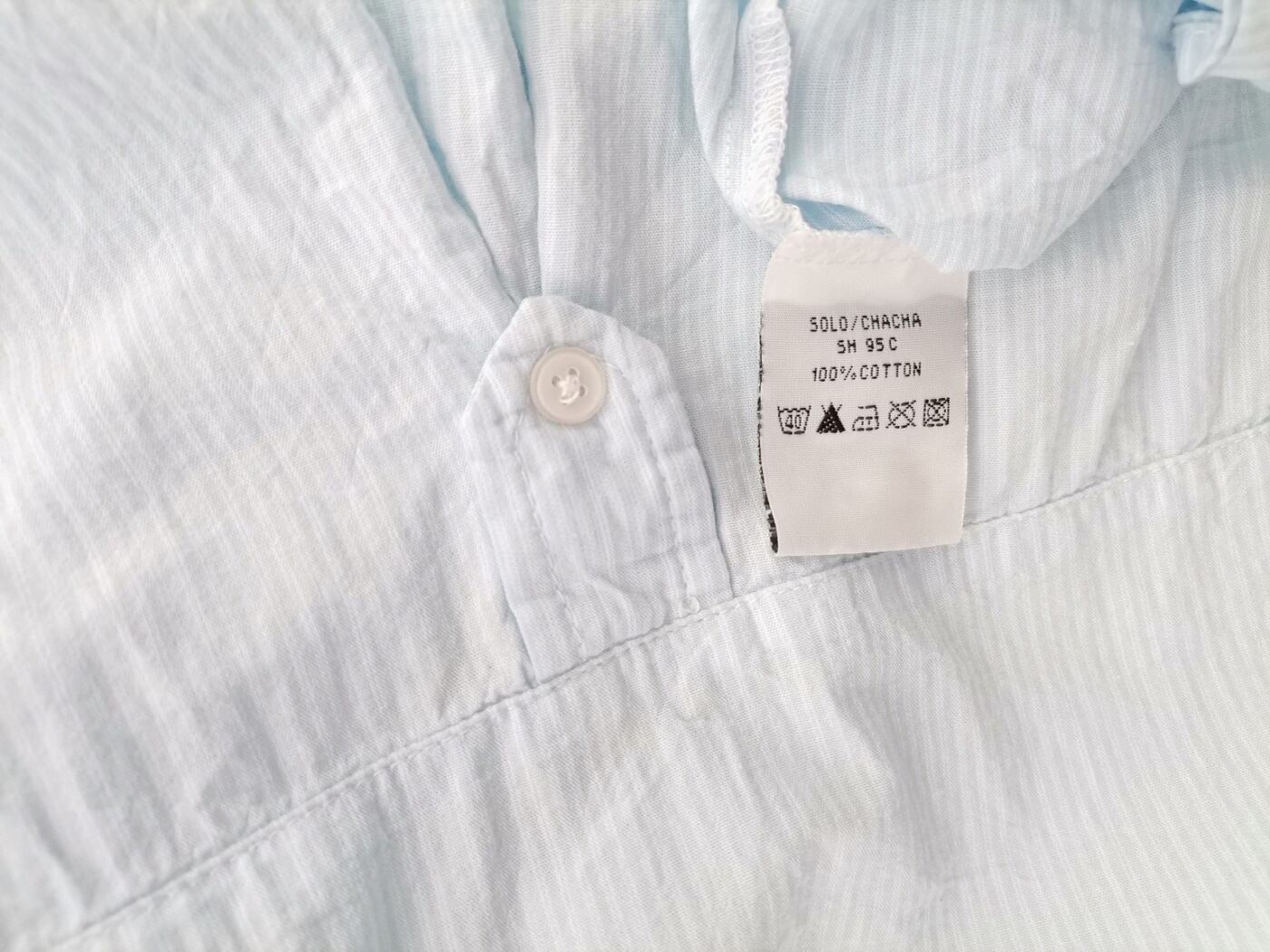 CHA CHA Rozmiar XXL Kolor Niebieski Pasy W serek Tunika Zapinana Bluzka Rękaw 3/4 Materiał Bawełna 100% CHA CHA Rozmiar XXL Kolor Niebieski Pasy W serek Tunika Zapinana Bluzka Rękaw 3/4 Materiał Bawełna 100%