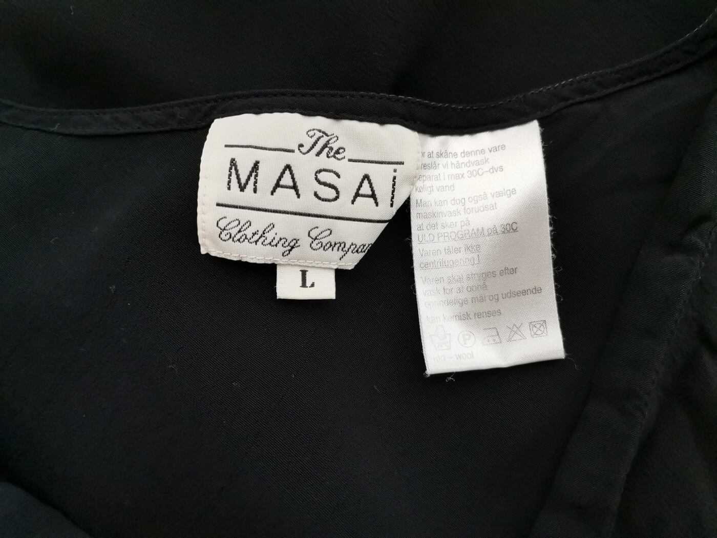 The Masai Rozmiar L Kolor Czarny W serek Bluzka Krótki rękaw Materiał Wiskoza 100%