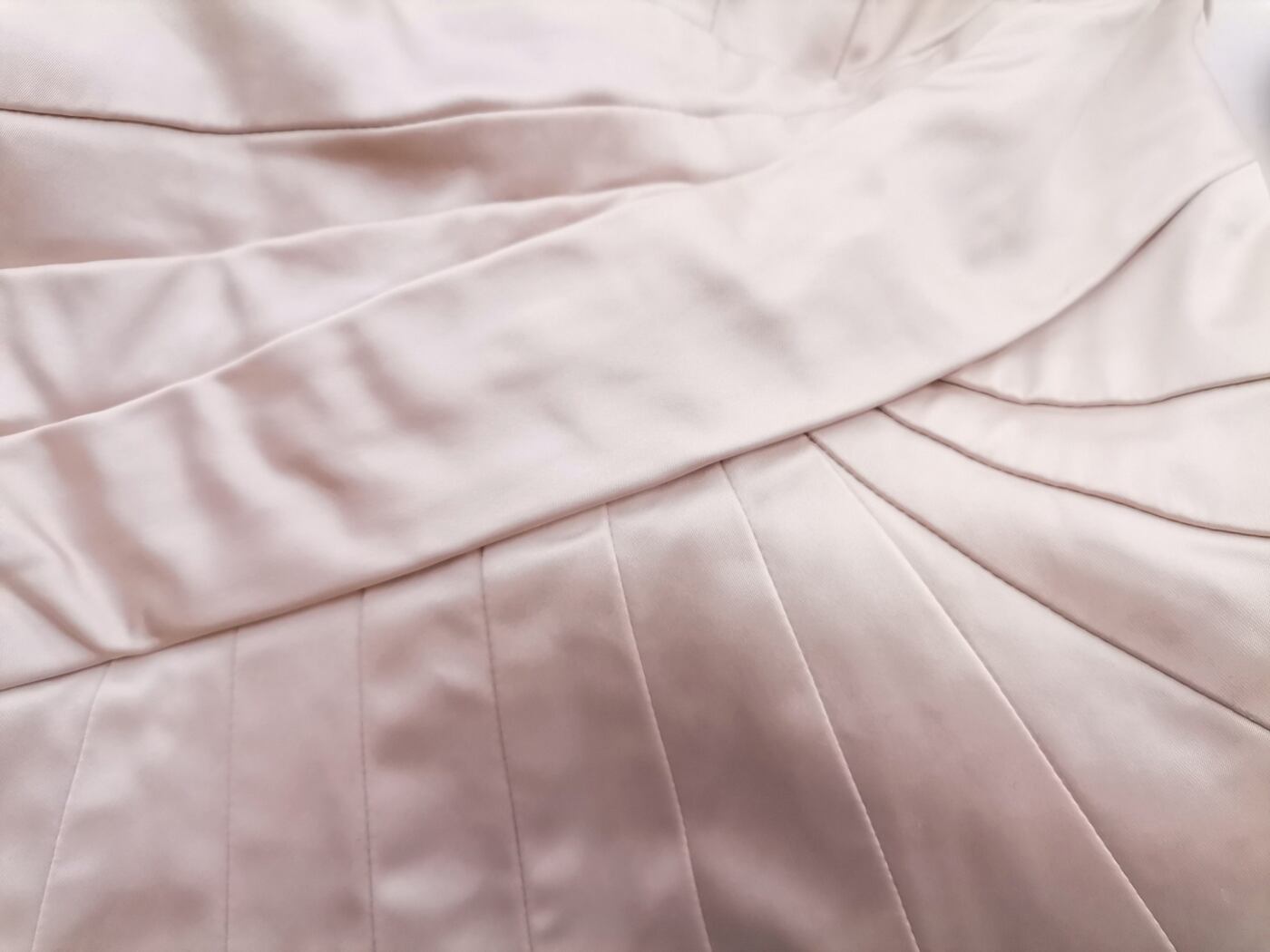 Karen MILLEN Rozmiar 8 (36) Kolor Perłowy Halter Suknia Balowa Sukienka Wieczorowa Bezrękawnik Midi Karen MILLEN Rozmiar 8 (36) Kolor Perłowy Halter Suknia Balowa Sukienka Wieczorowa Bezrękawnik Midi