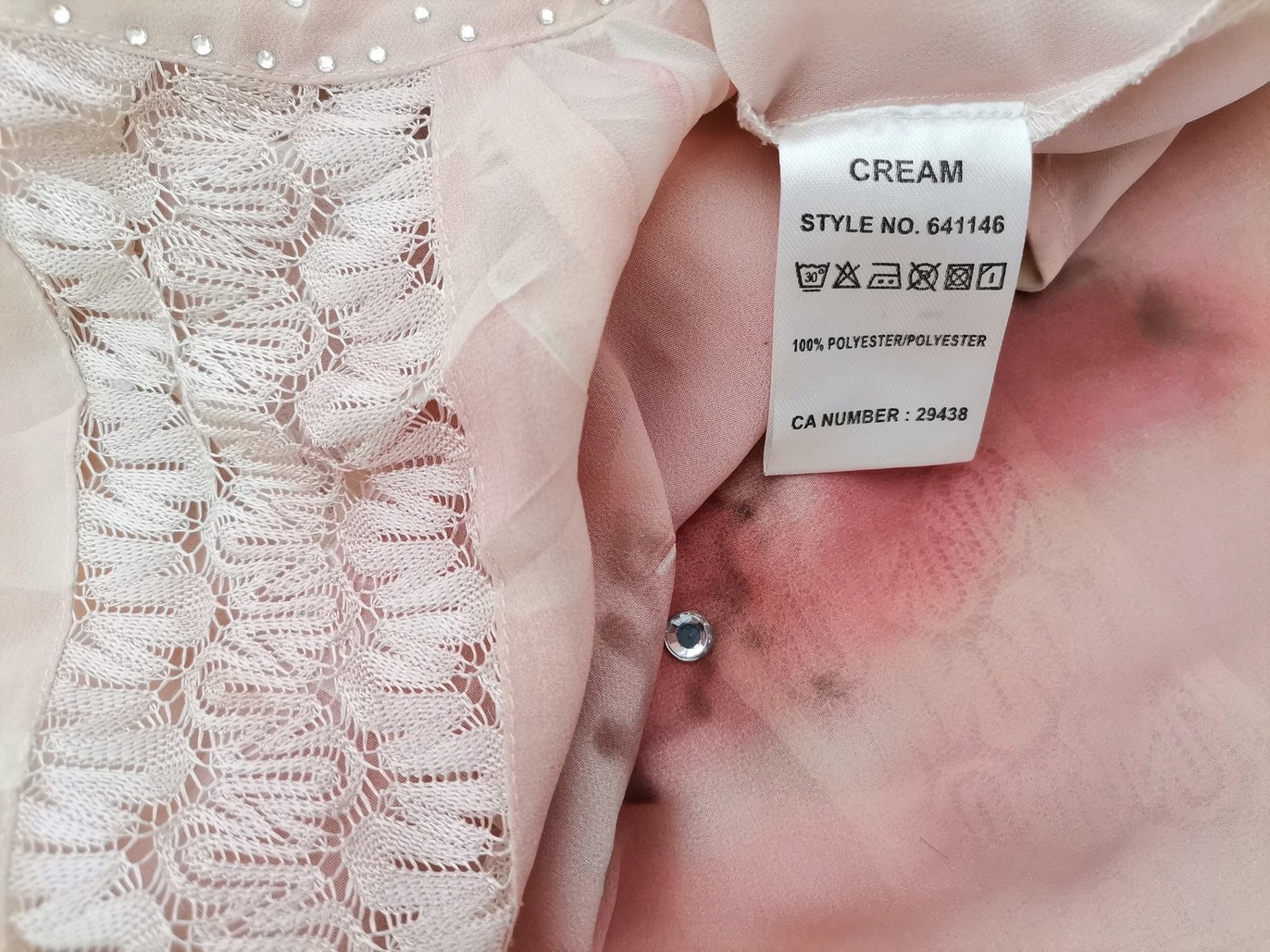 IMG_20220324_120846.jpg Cream Rozmiar 34 Kolor Kremowy Split Crew Neck Bluzka Rękaw 3/4