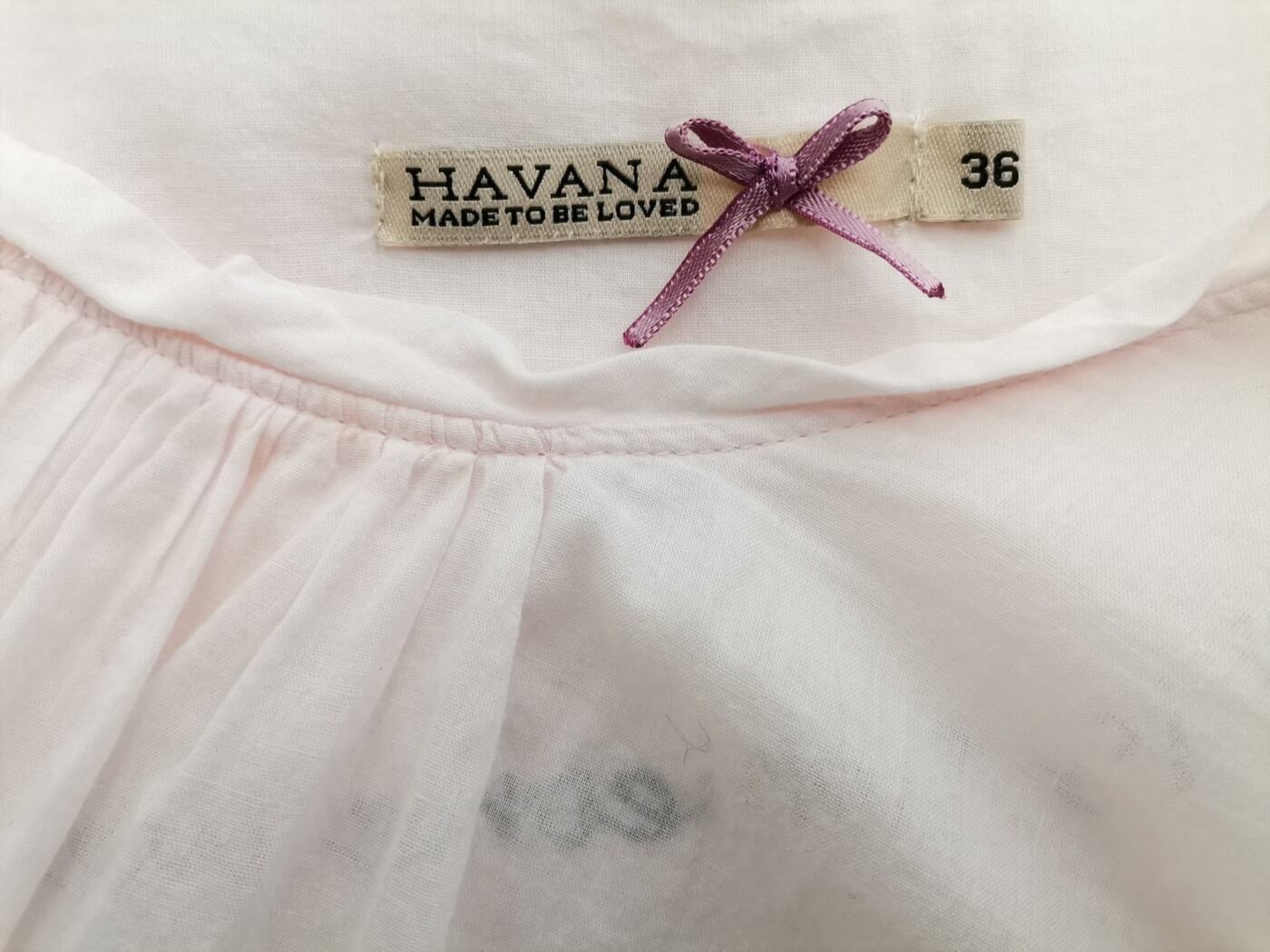 IMG_20220412_140737.jpg Havana Rozmiar 36 Kolor Pudrowy Róż Okrągły dekolt Bluzka Długi rękaw Materiał Bawełna 100%