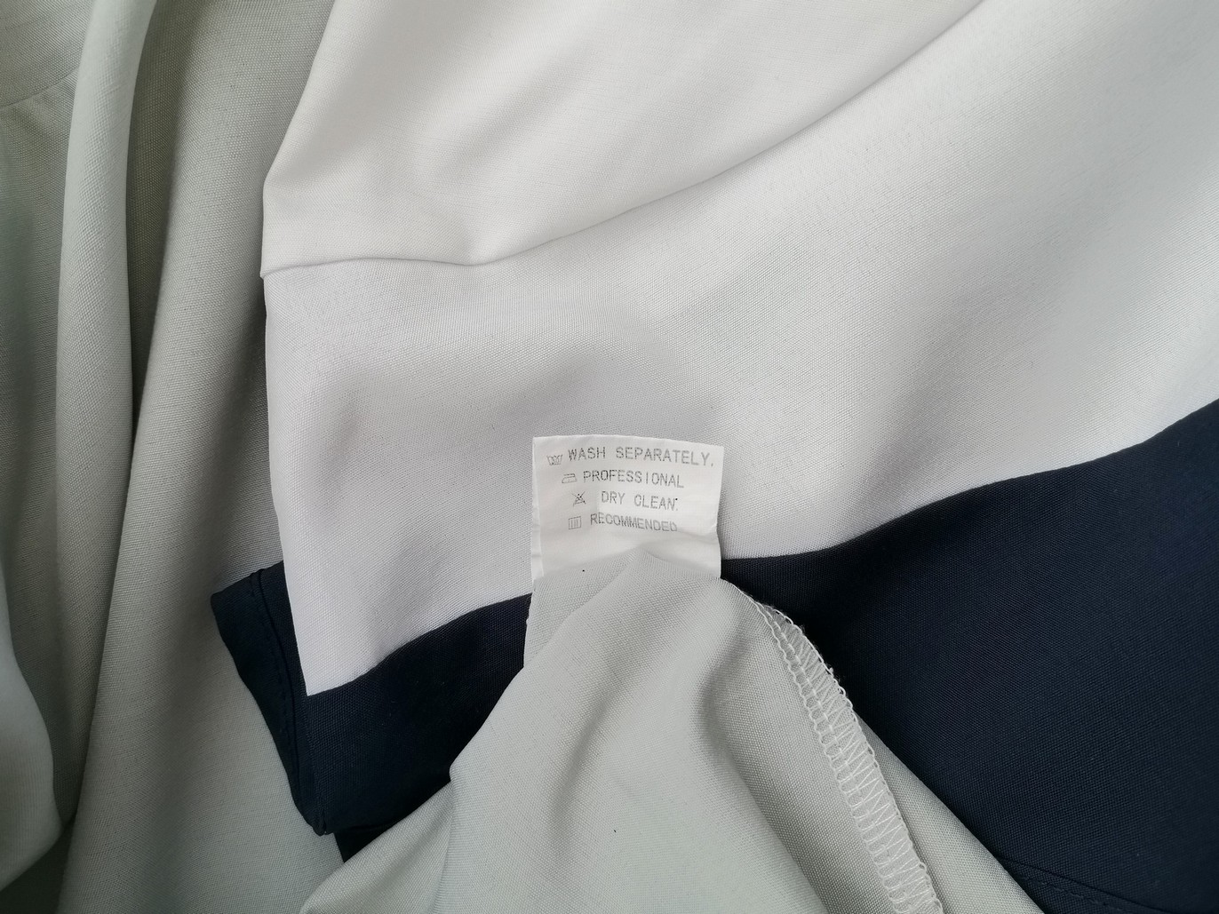 Misslook Rozmiar L Kolor Granatowy W serek Sukienka Maxi Krótki rękaw Długa Misslook Rozmiar L Kolor Granatowy W serek Sukienka Maxi Krótki rękaw Długa