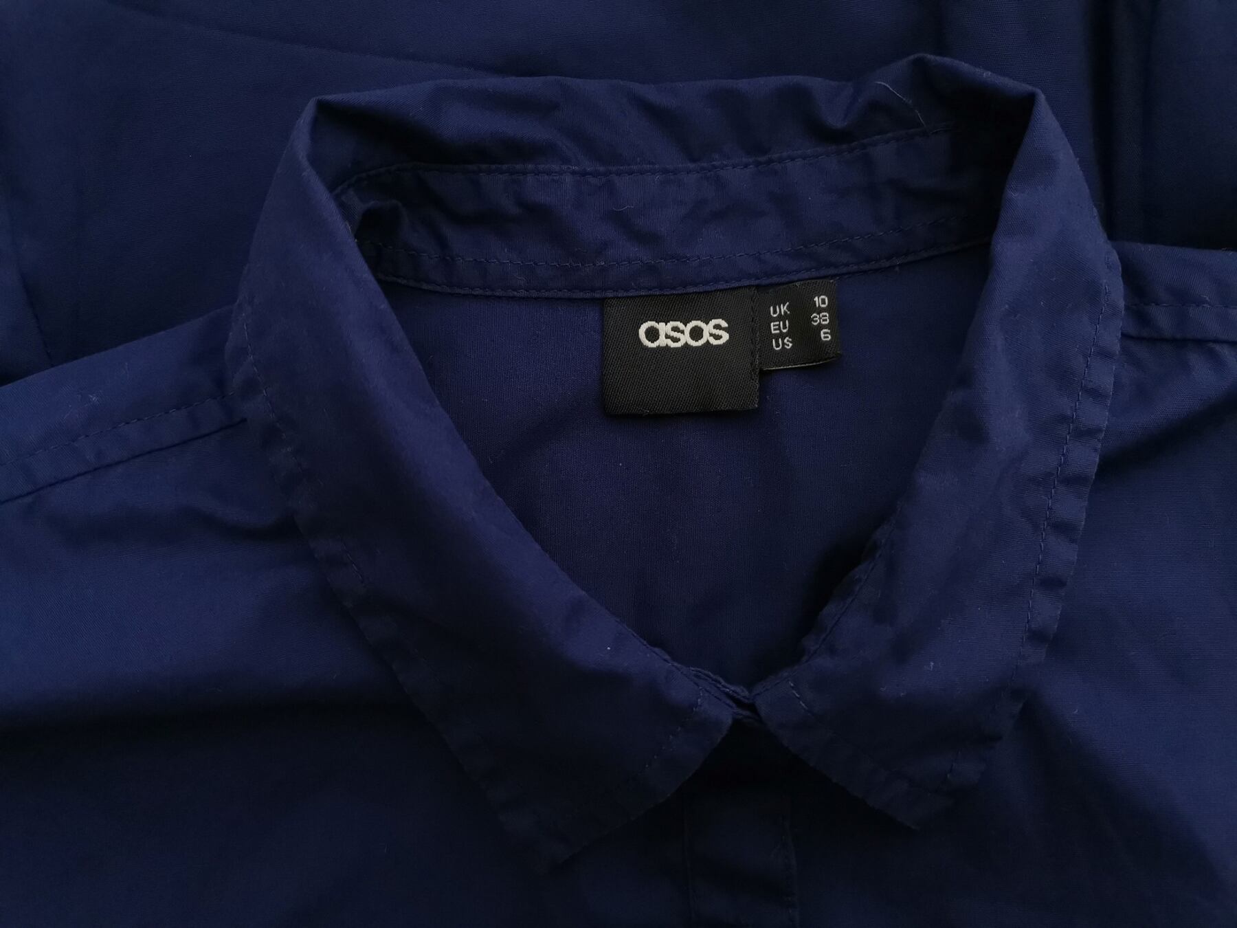 IMG_20220413_131722.jpg ASOS Rozmiar 10 (38) Kolor Granatowy Kołnierz Koszula Zapinana Bluzka Długi rękaw Materiał Bawełna 100%