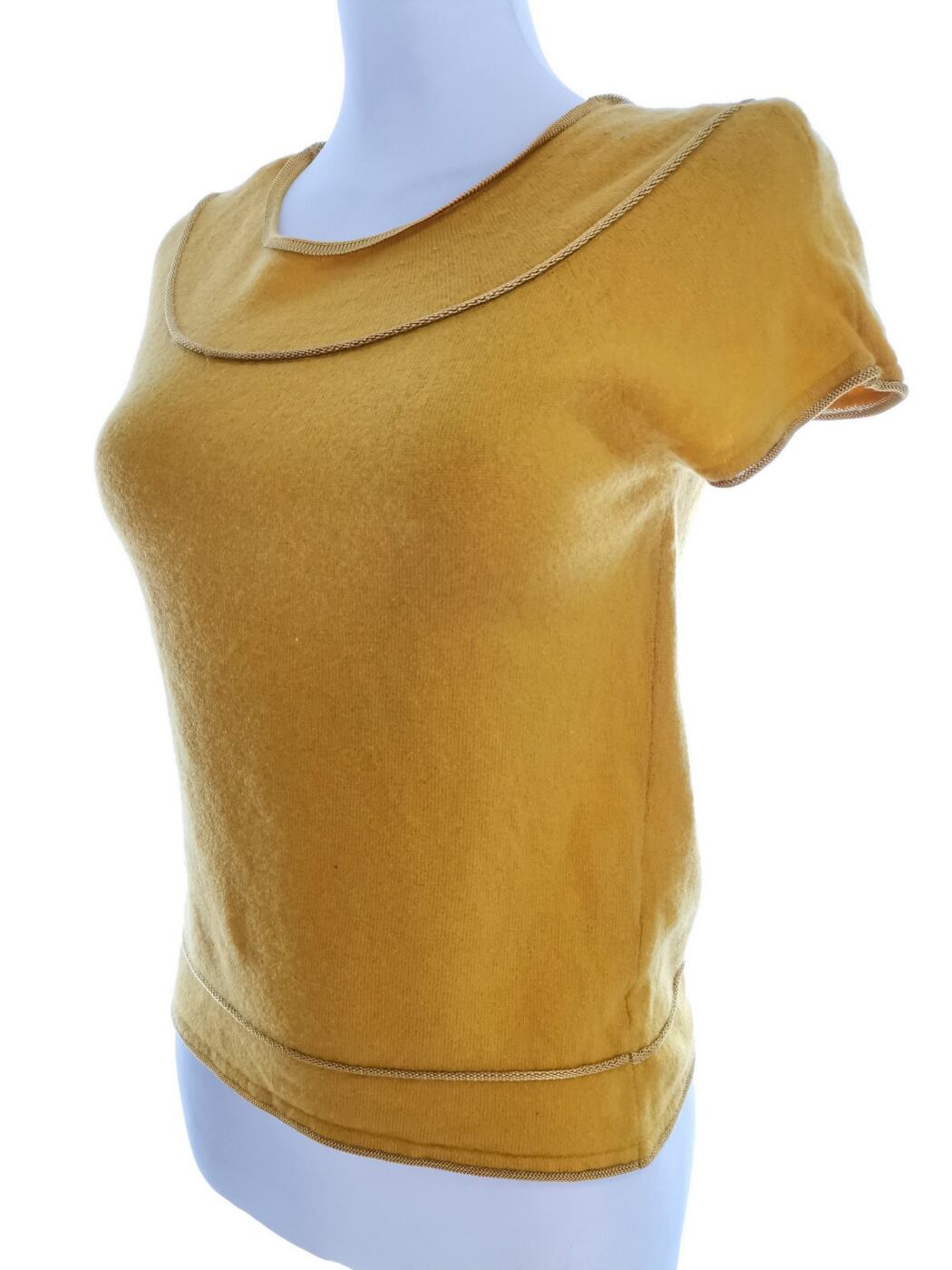 IMG_20220420_135214.jpg Stile Benetton Rozmiar S Kolor Żółty Crew Neck Sweter Krótki rękaw Materiał Wełna