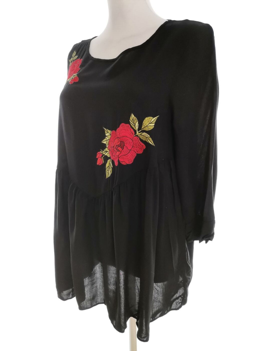 Vintage Rozmiar 42/44 Kolor Czarny Okrągły dekolt Tunika Bluzka Rękaw 3/4 Vintage Rozmiar 42/44 Kolor Czarny Okrągły dekolt Tunika Bluzka Rękaw 3/4