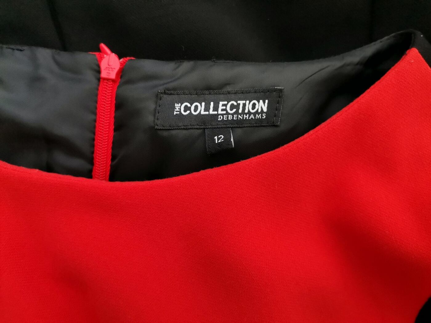 DEBENHAMS Rozmiar 12 (40) Kolor Czarny Okrągły dekolt Sukienka Sheath Krótki rękaw Midi DEBENHAMS Rozmiar 12 (40) Kolor Czarny Okrągły dekolt Sukienka Sheath Krótki rękaw Midi