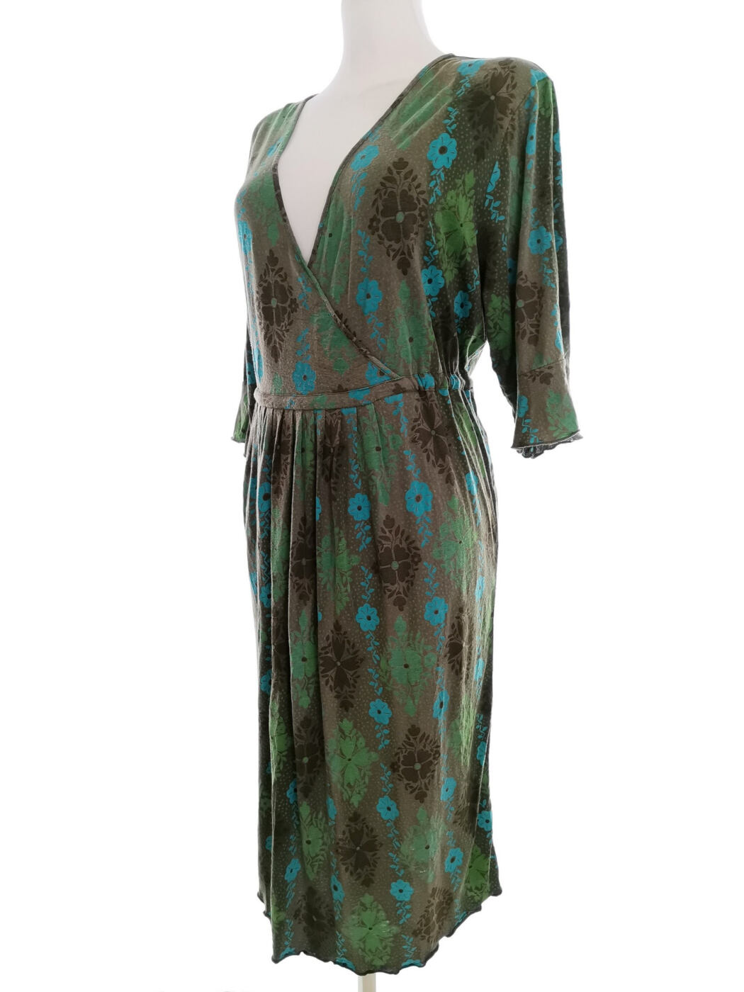 Gudrun Sjödén Rozmiar XXL Kolor Khaki W serek Sukienka Zawijana Rękaw 3/4 Midi Materiał Wiskoza Gudrun Sjödén Rozmiar XXL Kolor Khaki W serek Sukienka Zawijana Rękaw 3/4 Midi Materiał Wiskoza