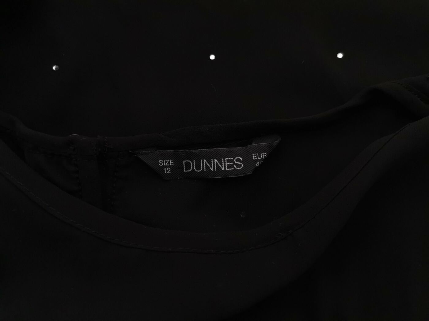 Dunnes Rozmiar 12 (40) Kolor Czarny Okrągły dekolt Sukienka Sheath Bezrękawnik Midi Dunnes Rozmiar 12 (40) Kolor Czarny Okrągły dekolt Sukienka Sheath Bezrękawnik Midi