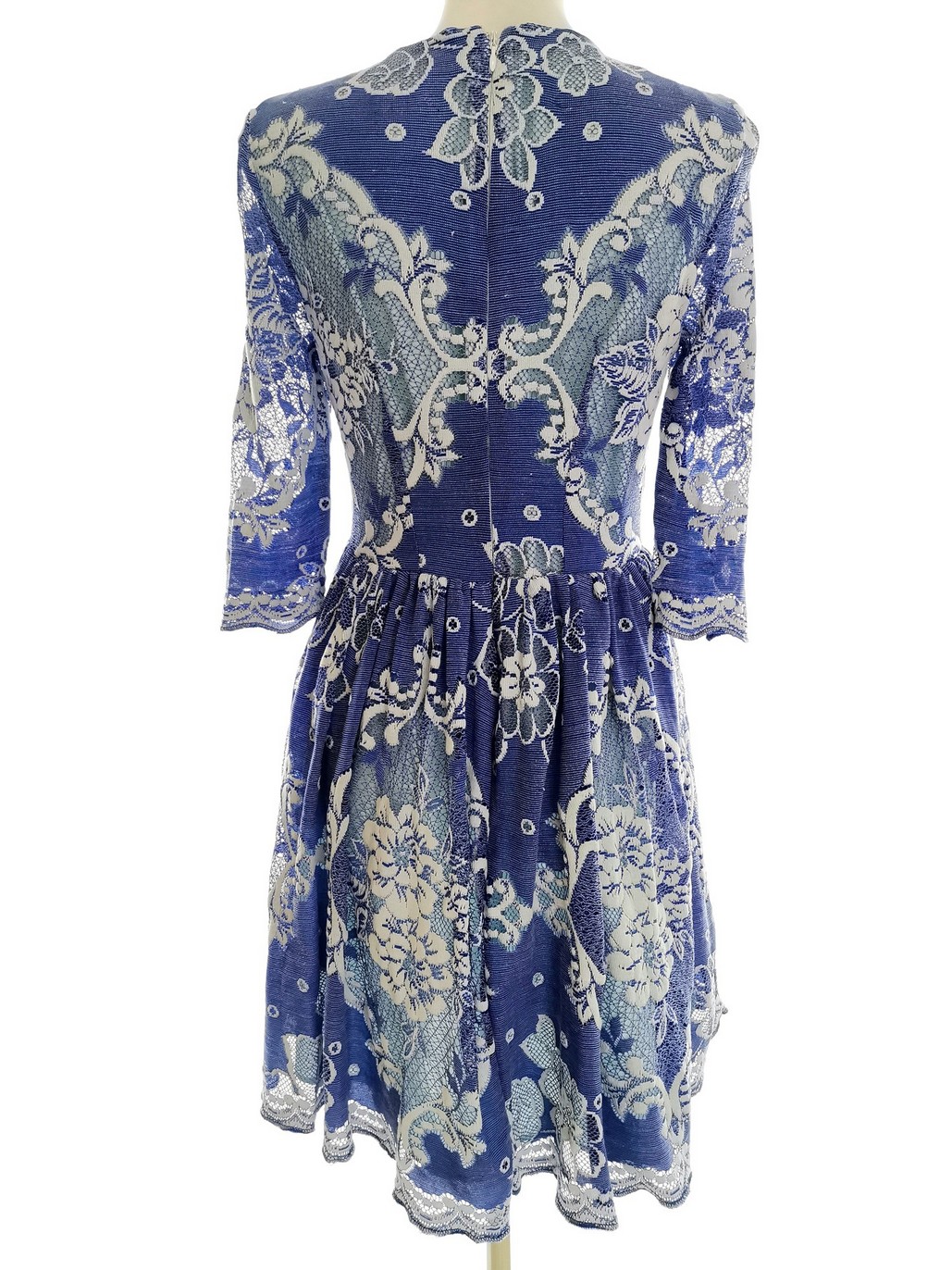 Topshop Rozmiar 12 (40) Kolor Niebieski Okrągły dekolt Sukienka A-Line Rękaw 3/4 Do Kolan Topshop Rozmiar 12 (40) Kolor Niebieski Okrągły dekolt Sukienka A-Line Rękaw 3/4 Do Kolan