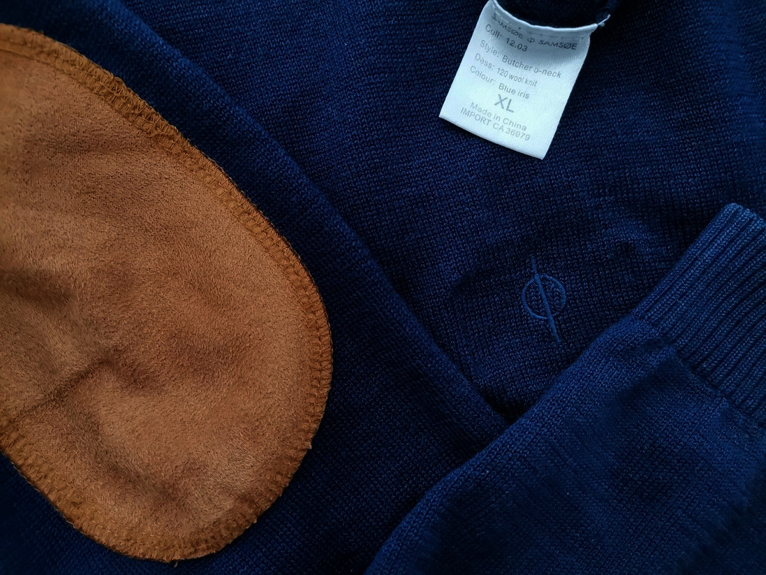 IMG_20220509_105110.jpg Rozmiar XL Kolor Granatowy Męski Sweter Długi rękaw Materiał Wełna Merino