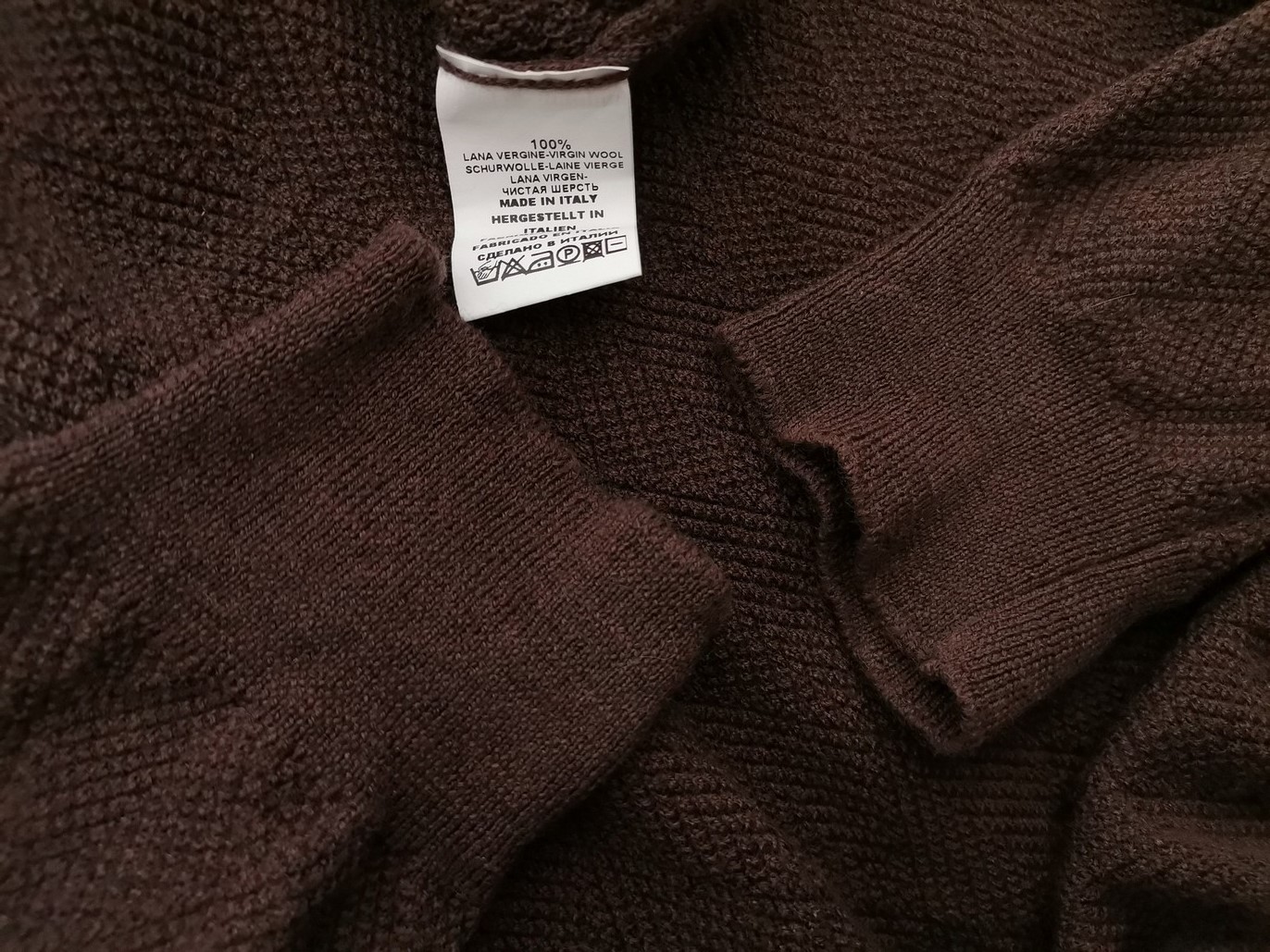 Gran Sasso Rozmiar 56 Kolor Brązowy Crew Neck Sweter Długi rękaw Materiał Wełna Jagnięca 100% Cienka dzianina