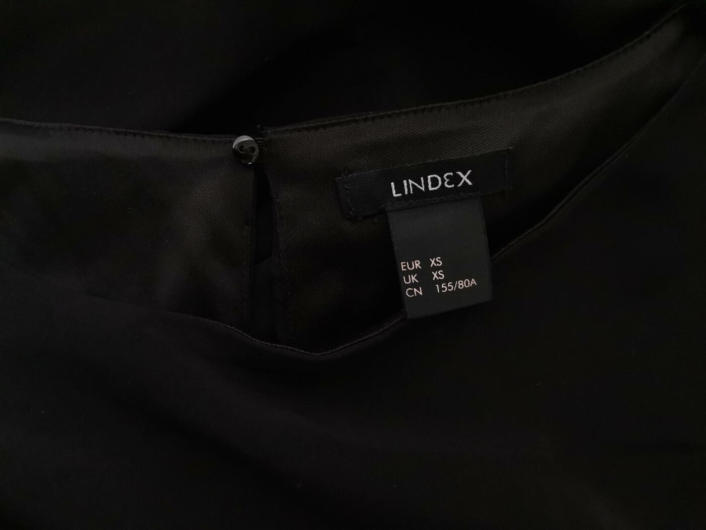 Lindex Rozmiar XS Kolor Czarny Okrągły dekolt Sukienka A-Line Bezrękawnik Do Kolan Lindex Rozmiar XS Kolor Czarny Okrągły dekolt Sukienka A-Line Bezrękawnik Do Kolan