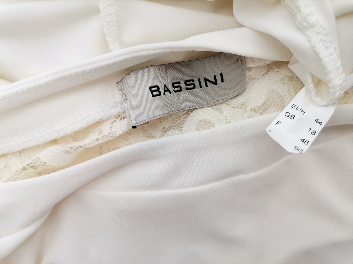Bassini Rozmiar 44 Kolor Kremowy W łódkę Tunika Bluzka Rękaw 3/4 Bassini Rozmiar 44 Kolor Kremowy W łódkę Tunika Bluzka Rękaw 3/4