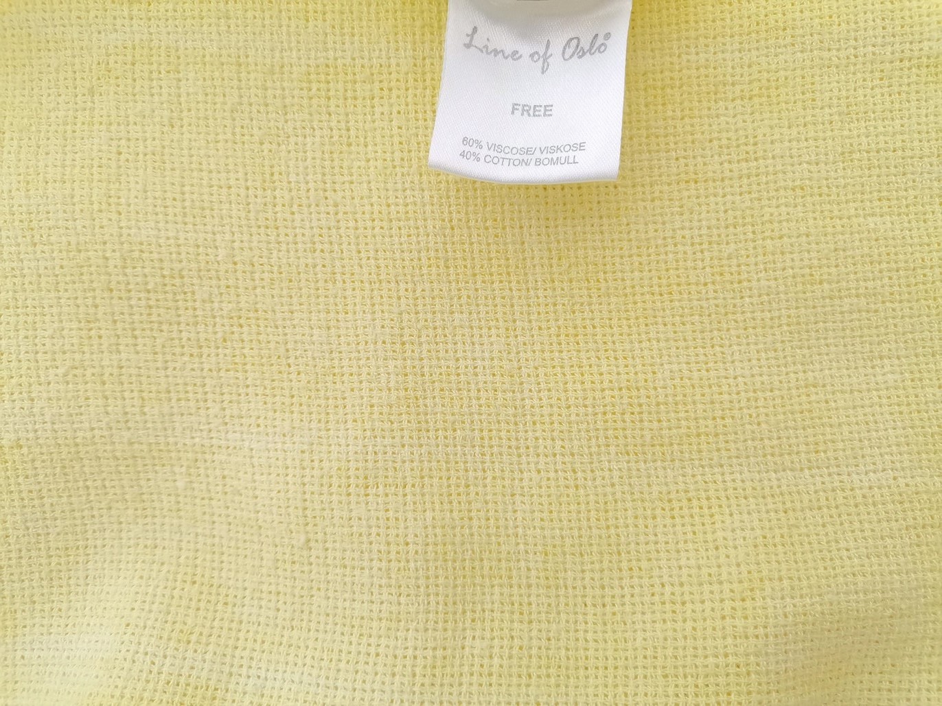 IMG_20220517_115448.jpg Line of Oslo Rozmiar L Kolor Żółty Split Crew Neck Sweter Długi rękaw Materiał Wiskoza Cienka dzianina