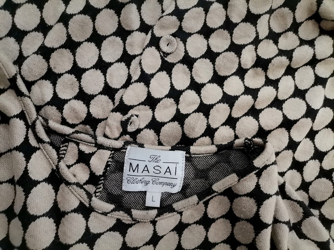 The Masai Rozmiar L Kolor Beżowy Grochy Okrągły dekolt Tunika Bluzka Rękaw 3/4 Materiał Wiskoza The Masai Rozmiar L Kolor Beżowy Grochy Okrągły dekolt Tunika Bluzka Rękaw 3/4 Materiał Wiskoza