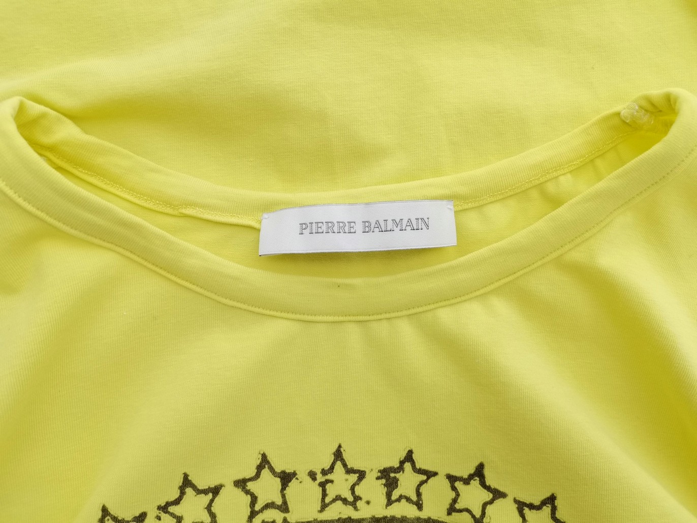 IMG_20220525_132326.jpg Pierre Balmain Rozmiar XS Kolor Żółty Crew Neck T-Shirt Krótki rękaw Materiał Bawełna